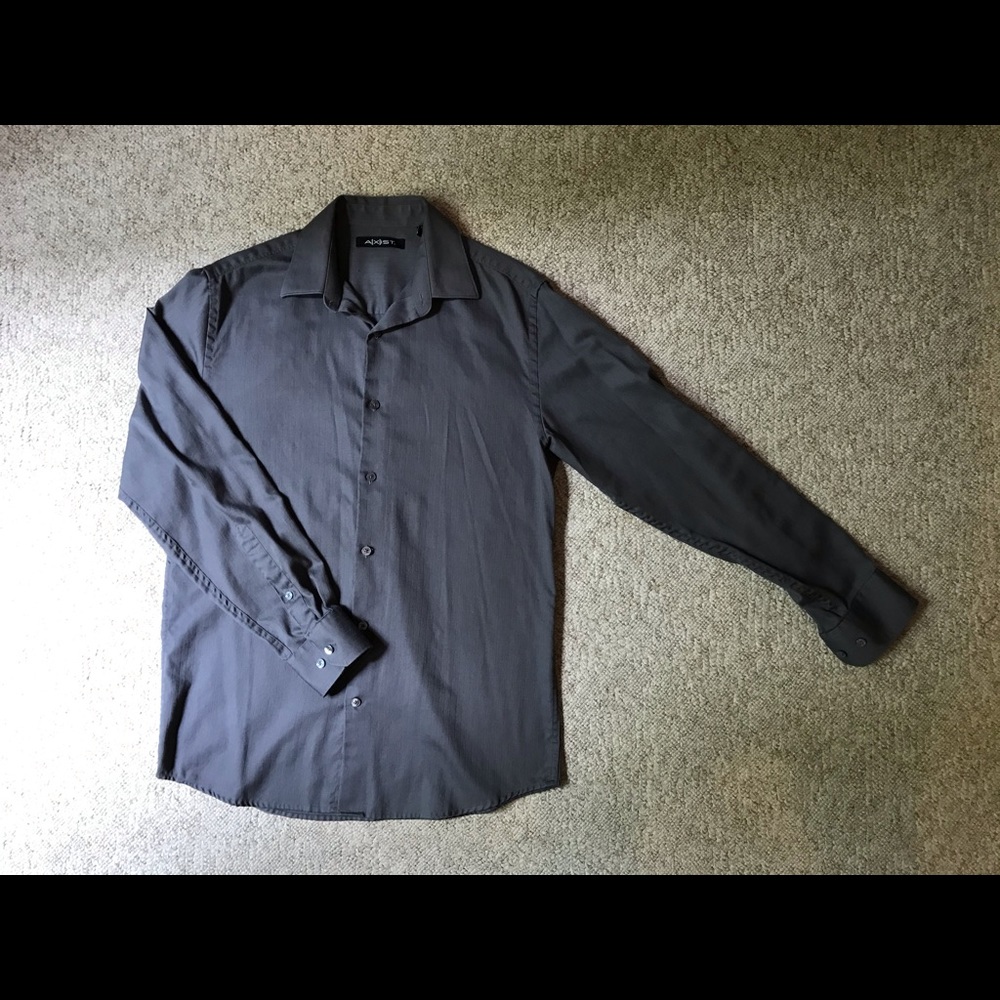 Axist Button-Down Shirt